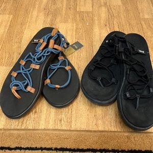 Teva voya infinity Sandals lot of 2.  Blue is new with tag.